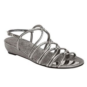 Stuart Weitzman Auth Silver Metallic Leather Nuts Gladiator Sandals